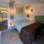 Mia Apartment- Seaside With Garden * Santa Teresa di Gallura