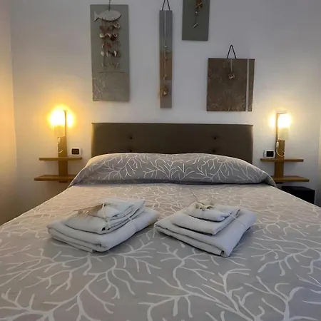 Mia Apartment- Seaside With Garden דירה סנטה טרזה גאיורה