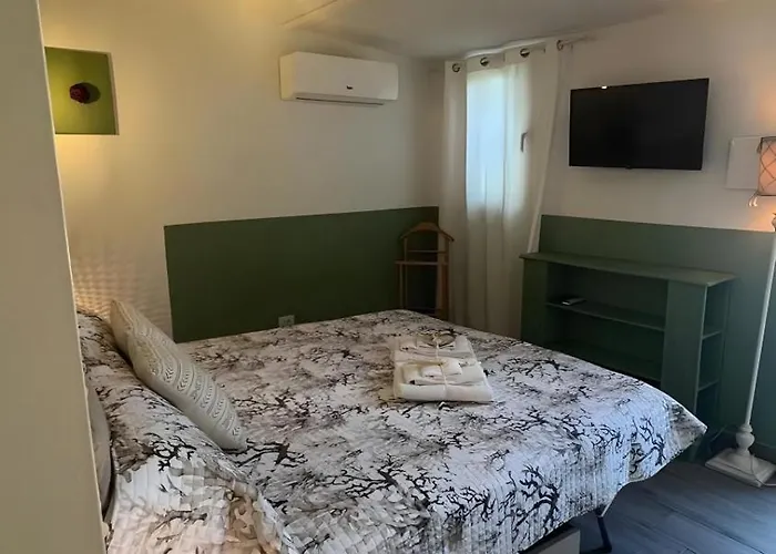 Apartman Mia Apartment- Seaside With Garden Santa Teresa Gallura