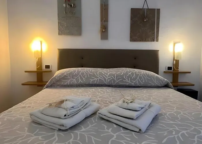 Mia Apartment- Seaside With Garden Apartman Santa Teresa Gallura
