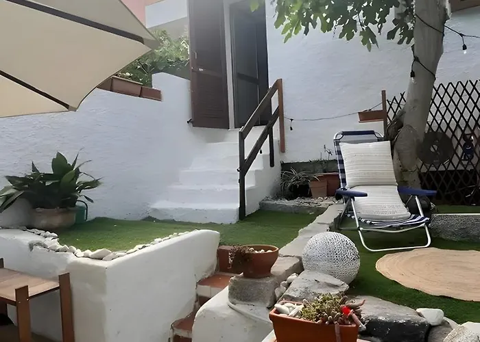Mia Apartment- Seaside With Garden Apartman